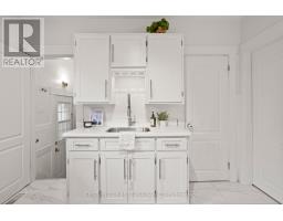 872 LOVETT STREET - 16