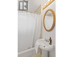 872 LOVETT STREET - 17