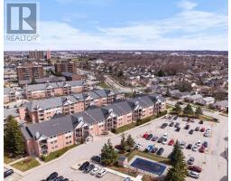 147 - 130 CONWAY DRIVE - 3