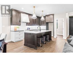 54 EAST GLEN DRIVE - 10