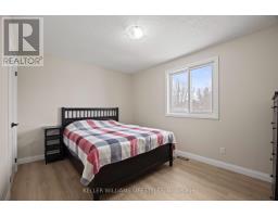 18 HAWTHORN CRESCENT - 17