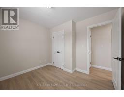 18 HAWTHORN CRESCENT - 24