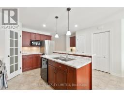 7 CIRCLEWOOD DRIVE - 10