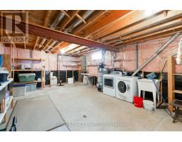 7 CIRCLEWOOD DRIVE - 39