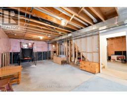 7 CIRCLEWOOD DRIVE - 43