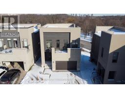 11 - 495 OAKRIDGE DRIVE - 2