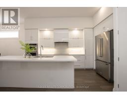 11 - 495 OAKRIDGE DRIVE - 6