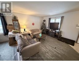 128 STUART STREET - 7