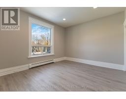 79 BEACONSFIELD AVENUE - 28