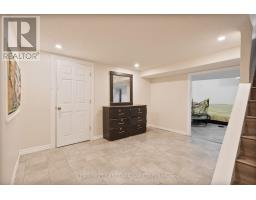 345 BANBURY CRESCENT - 31