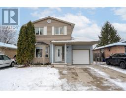 345 BANBURY CRESCENT - 4