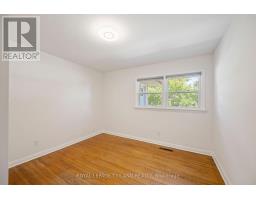 264 TROTT DRIVE - 26