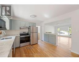 264 TROTT DRIVE - 35