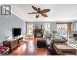 34 FIELDSTONE CRESCENT - 13