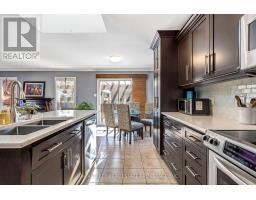 34 FIELDSTONE CRESCENT - 18