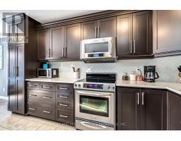 34 FIELDSTONE CRESCENT - 19