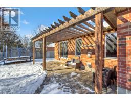 34 FIELDSTONE CRESCENT - 38