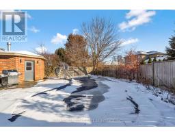 34 FIELDSTONE CRESCENT - 40
