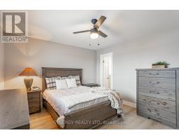 29 JUNIPER CRESCENT - 17