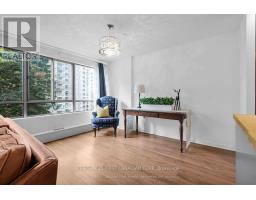 407 - 570 PROUDFOOT LANE - 15