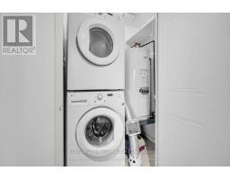 407 - 570 PROUDFOOT LANE - 18