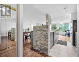 407 - 570 PROUDFOOT LANE - 7