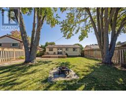 17 VANBUSKIRK DRIVE - 25