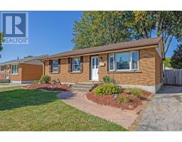 17 VANBUSKIRK DRIVE - 3