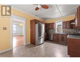 392 SPRUCE STREET - 12