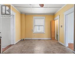 392 SPRUCE STREET - 19