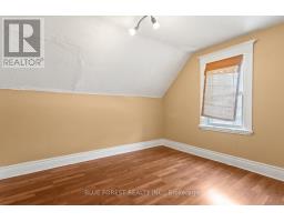 392 SPRUCE STREET - 27