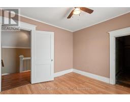 392 SPRUCE STREET - 31