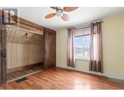 392 SPRUCE STREET - 33