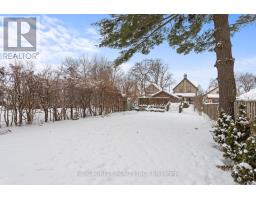 392 SPRUCE STREET - 42