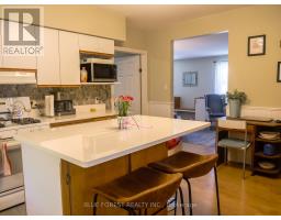 183 NANCY STREET - 12