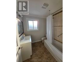 93 CAYUGA CRESCENT - 14