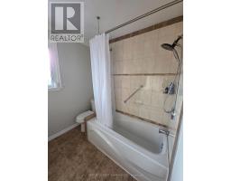 93 CAYUGA CRESCENT - 15