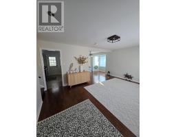 93 CAYUGA CRESCENT - 5