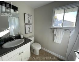 35 WATERMAN AVENUE - 20