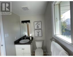 35 WATERMAN AVENUE - 21