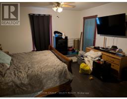 555 ERIE STREET - 15