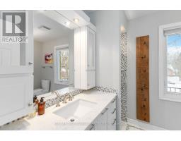 1213 WAYNE COURT - 32