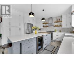 405 DARCY DRIVE - 14