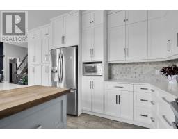 405 DARCY DRIVE - 17