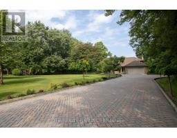 145 WALKER STREET - 4