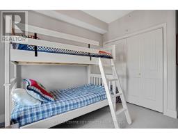 1009 - 144 PARK STREET - 21