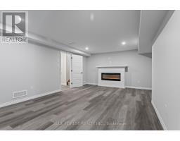 218 SNYDERS AVENUE - 18