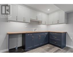 218 SNYDERS AVENUE - 21