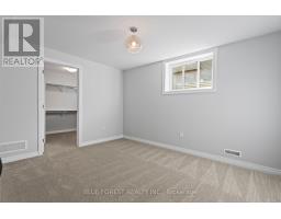 218 SNYDERS AVENUE - 23