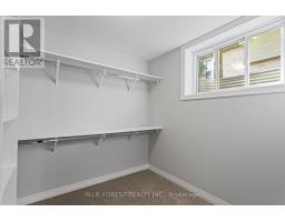 218 SNYDERS AVENUE - 24